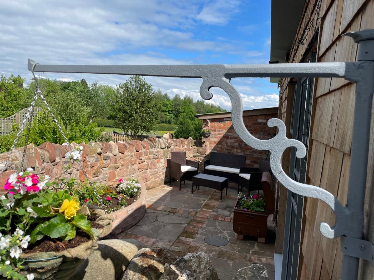 Pine Tree Lodge, Bridgnorth Kültér fotó
